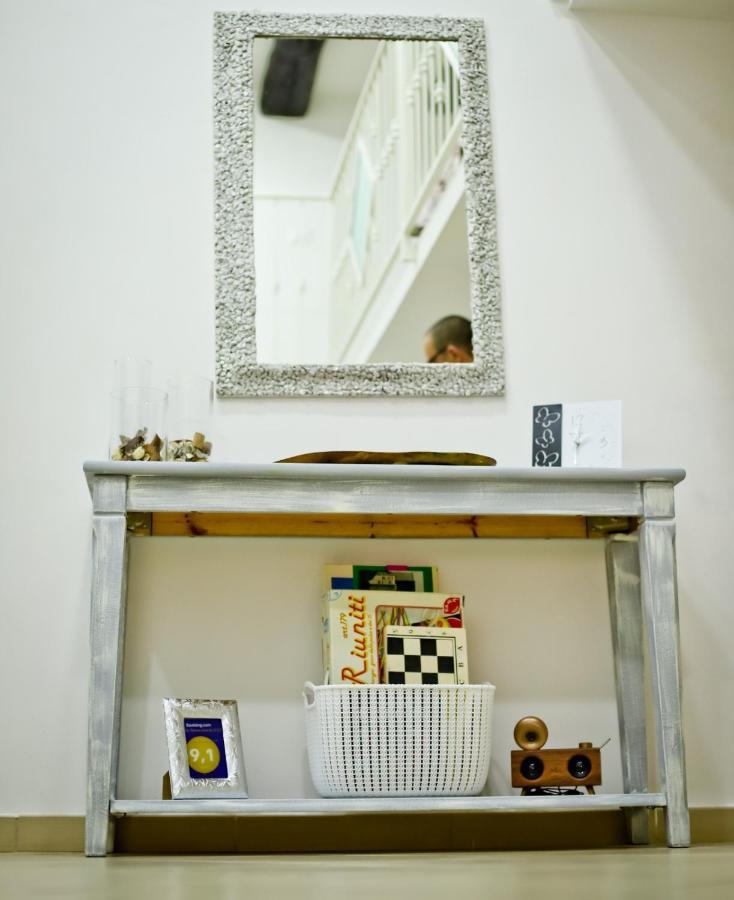 Napule - Loft Apartment Napoli Bagian luar foto